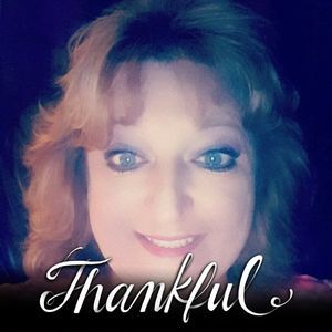 Meet your Posher, Cherie